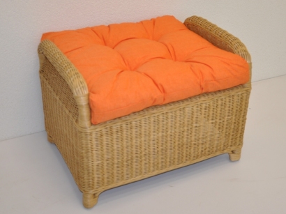 Ratanová taburetka Ear medová polstr oranžový melír