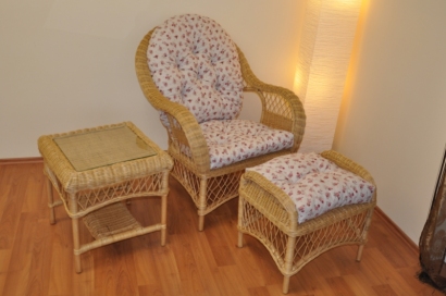 Ratanová sedací souprava Florida pohoda medová - polstry motiv růžičky