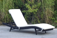 Lehátko Montana umělý ratan černé