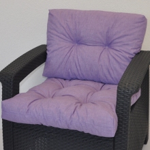 Polstr na křeslo z umělého ratanu - látka fialový melír