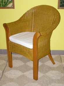 Křeslo Praha medové