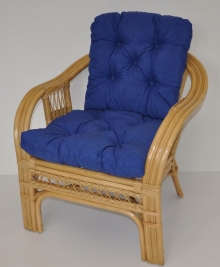 Ratanové křeslo Rio De Janeiro medové - polstr tmavě modrý melír